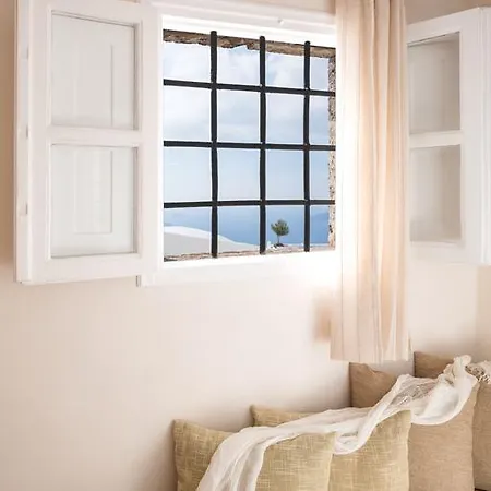 Thea Apartment *