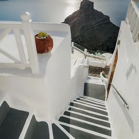 Thea * Imerovigli (Santorini)