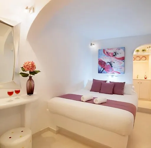 Thea Apartment Imerovigli (Santorini)