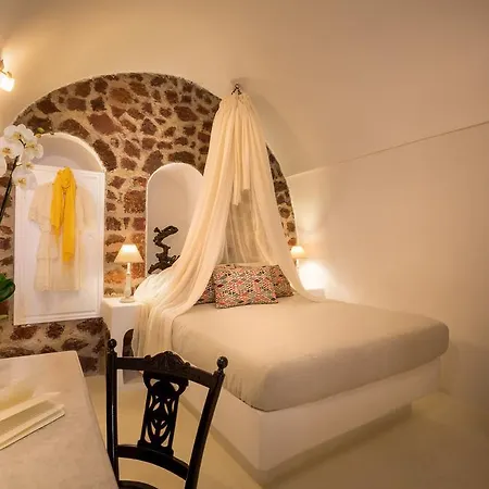 Thea * Imerovigli (Santorini)