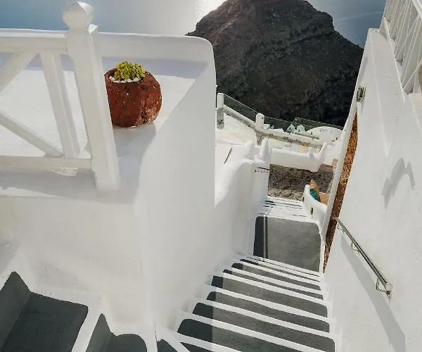 Thea * Imerovigli (Santorini)