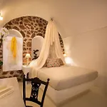 Thea * Imerovigli (Santorini)